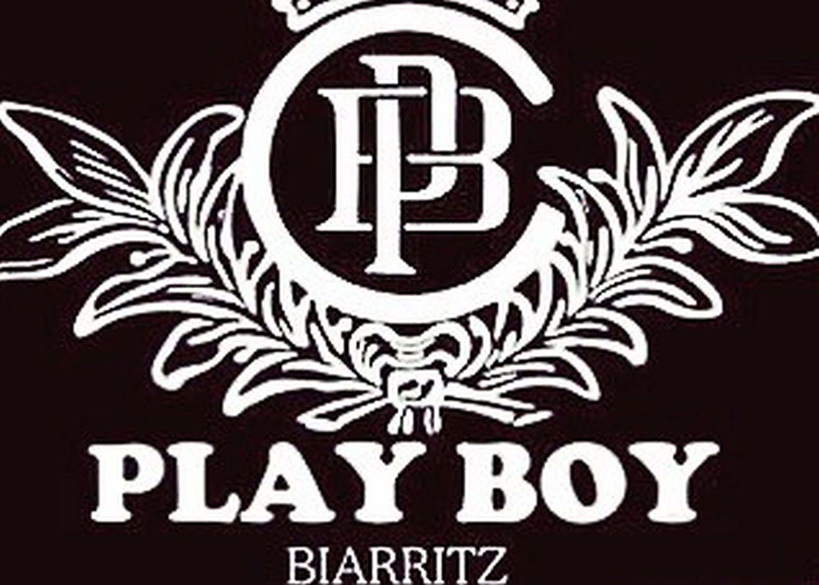 Le Play Boy Club